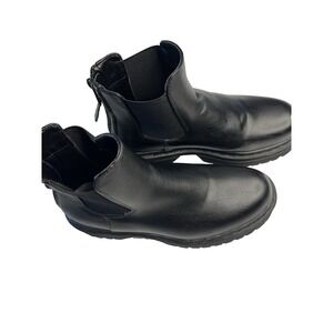 Bata‎ Black Leather Italian Design Women Boots 38 Chunky Sole Classic Combat
